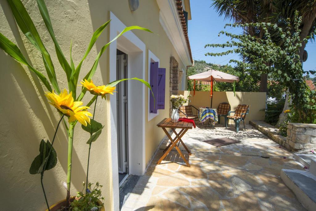 La Gatta Studio Gaios Exterior photo